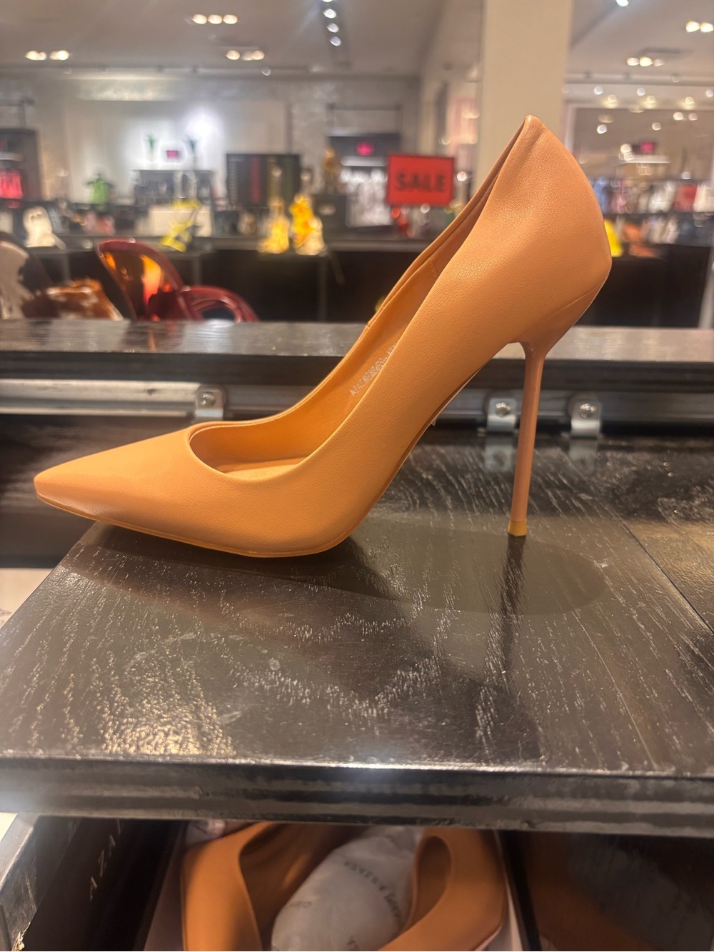 Elegant Pointed Stiletto Pump in Tan